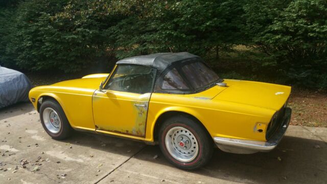 Triumph TR-6 1969 image number 26