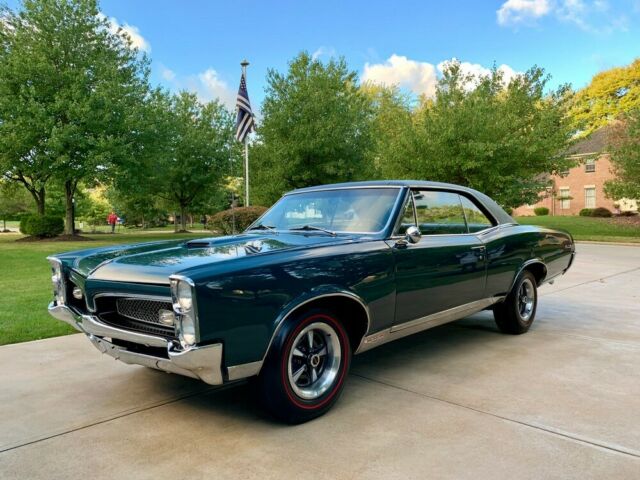 Pontiac GTO 1967 image number 0