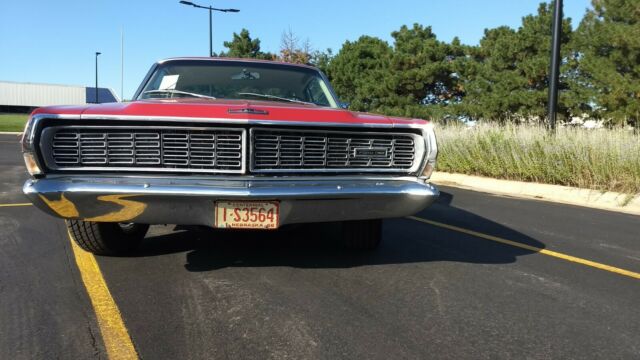 Ford Galaxie 1968 image number 1