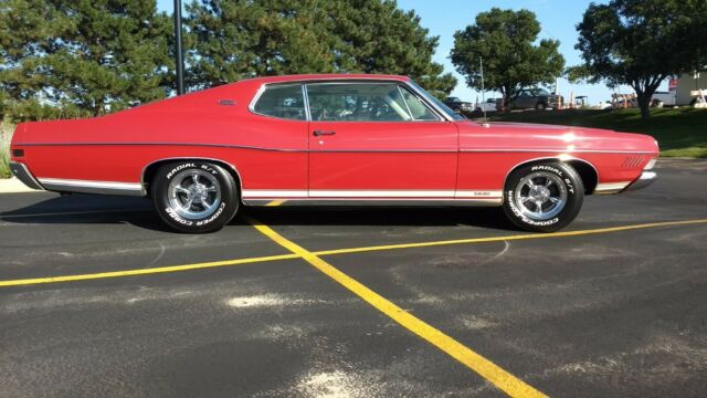 Ford Galaxie 1968 image number 23