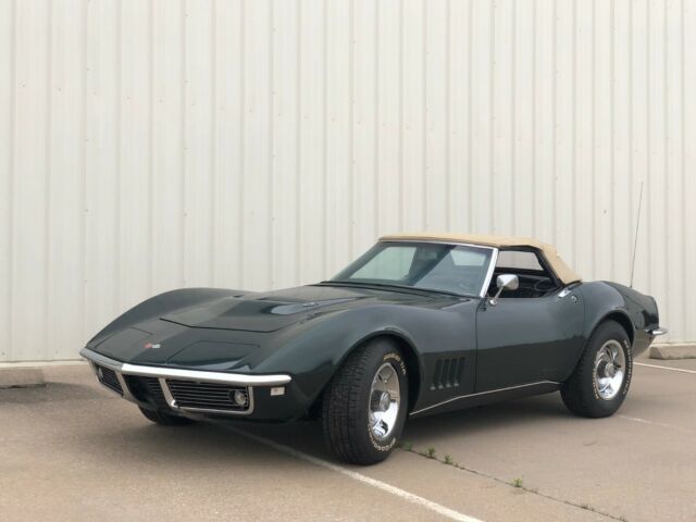 Chevrolet Corvette 1968 image number 14