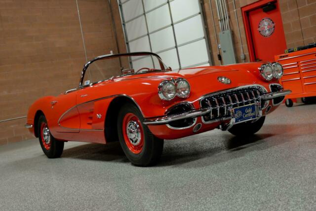 Chevrolet Corvette 1960 image number 4