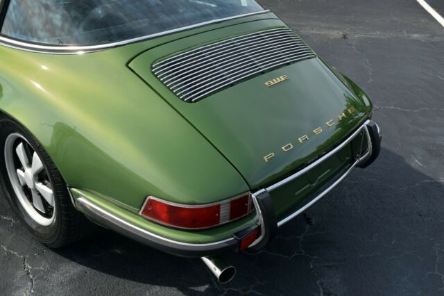 Porsche 911 1970 image number 12