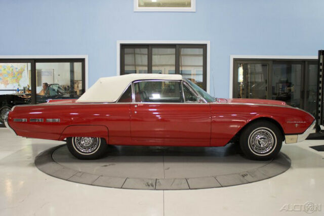 Ford Thunderbird 1962 image number 5