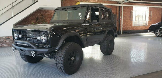 Ford Bronco 1974 image number 0