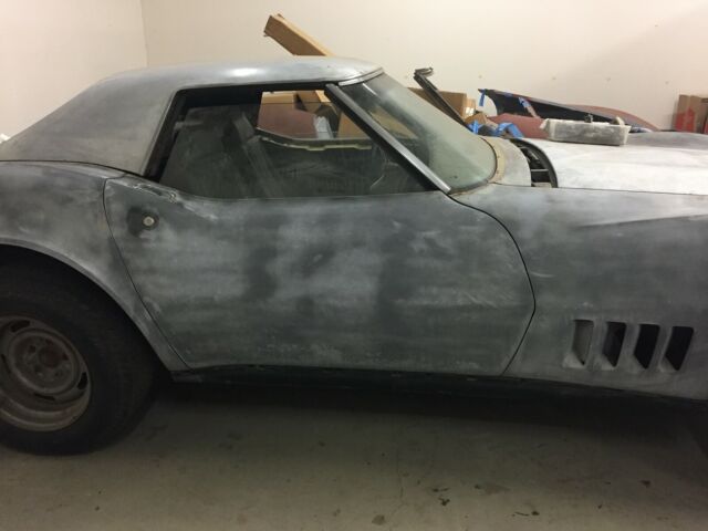 Chevrolet Corvette 1969 image number 25