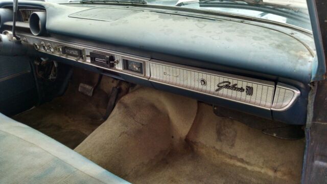 Ford Galaxie 1963 image number 2