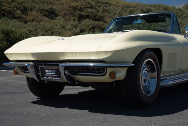 Chevrolet Corvette 1967 image number 42