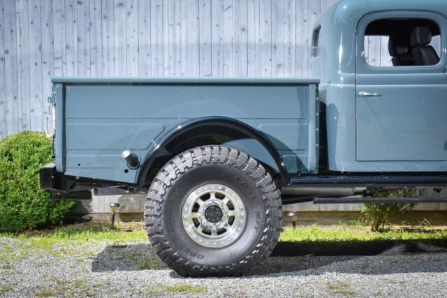 Dodge Power Wagon 1945 image number 31