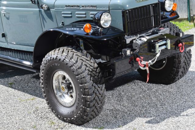 Dodge Power Wagon 1945 image number 38