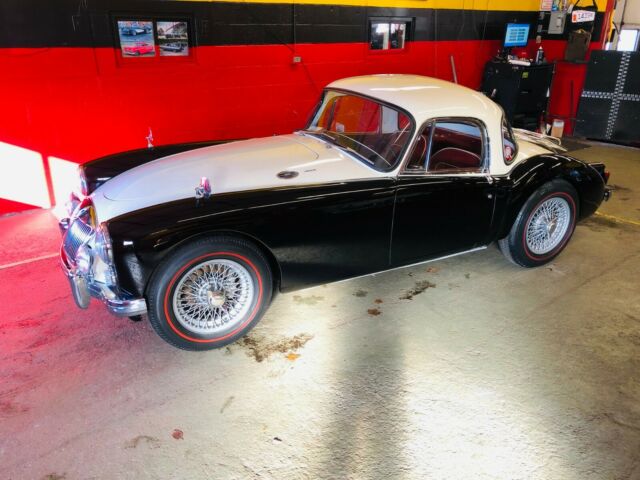 MG MGA 1960 image number 4