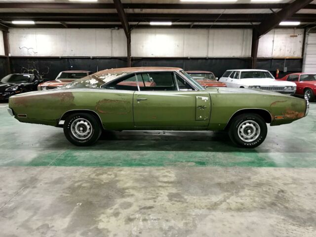 Dodge Charger 1970 image number 29