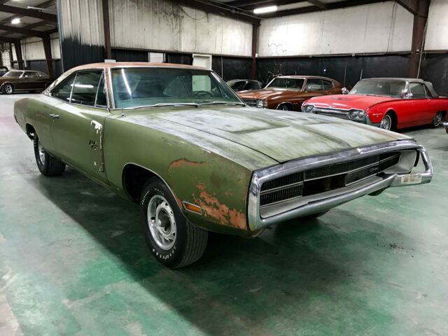 Dodge Charger 1970 image number 30