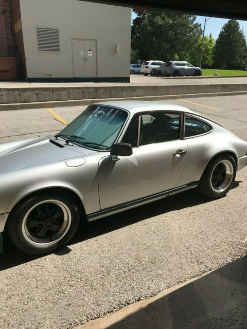 Porsche 911 1979 image number 2