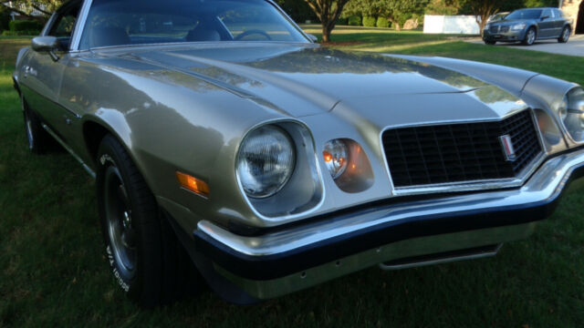 Chevrolet Camaro 1974 image number 13