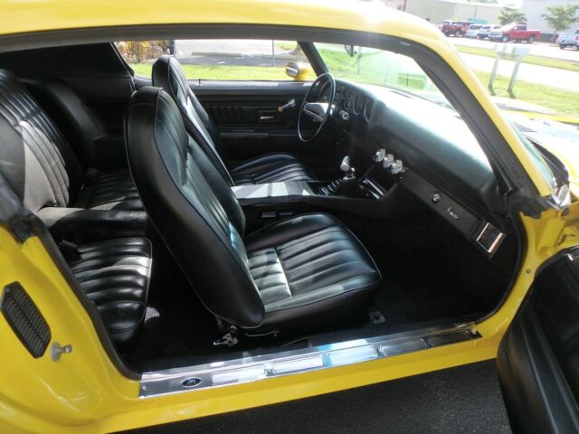 Chevrolet Camaro 1971 image number 24