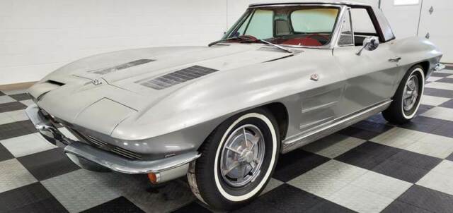 Chevrolet Corvette 1963 image number 2