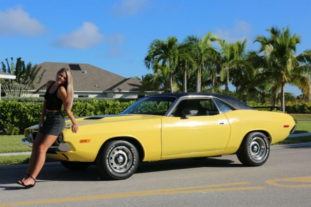 Dodge Challenger 1973 image number 35