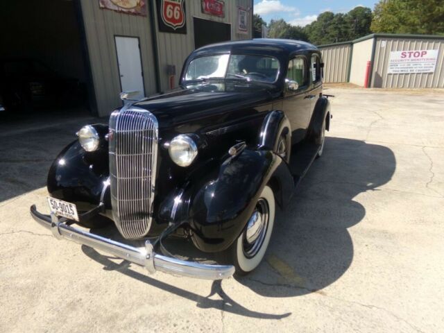 Buick Roadmaster 1936 image number 7