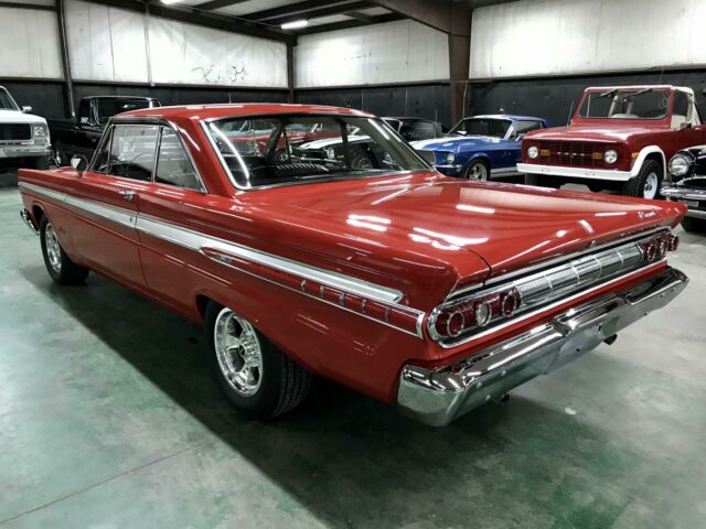 Mercury Comet 1964 image number 2