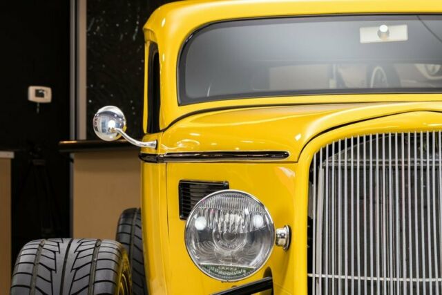 Ford Roadster 1933 image number 44