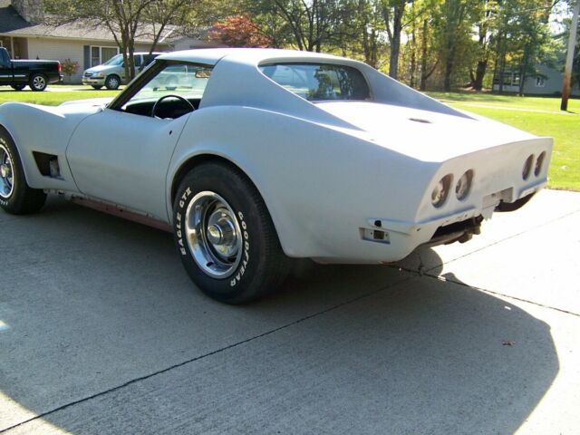 Chevrolet Corvette 1971 image number 29