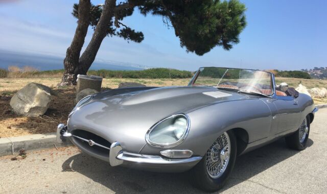 Jaguar E-Type 1963 image number 0