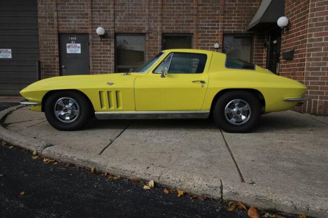 Chevrolet Corvette 1966 image number 1