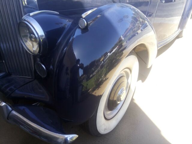 Bentley R Type 1953 image number 16