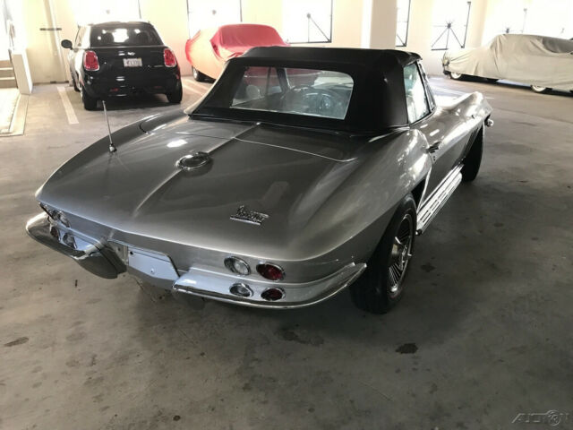 Chevrolet Corvette 1966 image number 7