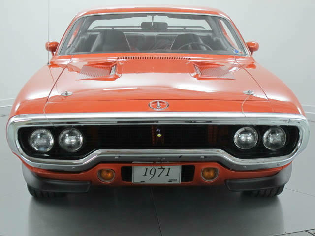 Plymouth Road Runner 1971 image number 25