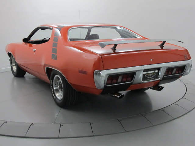 Plymouth Road Runner 1971 image number 4