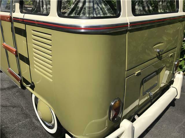 Volkswagen Bus/Vanagon 1974 image number 10