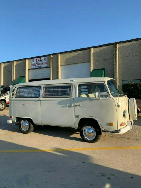 Volkswagen Bus/Vanagon 1970 image number 1