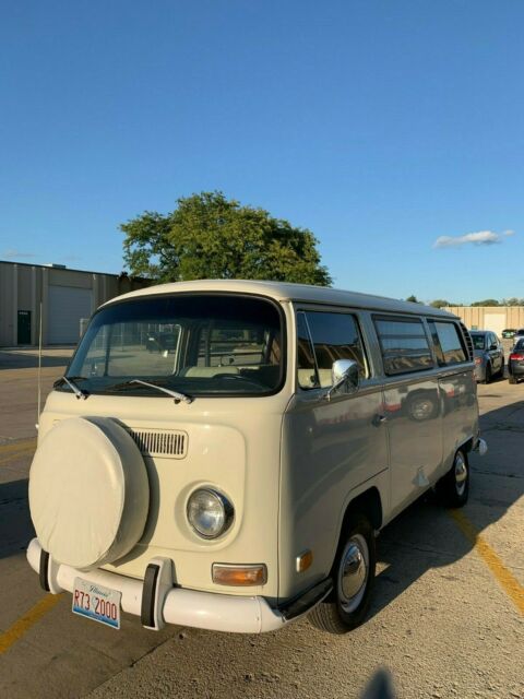 Volkswagen Bus/Vanagon 1970 image number 17