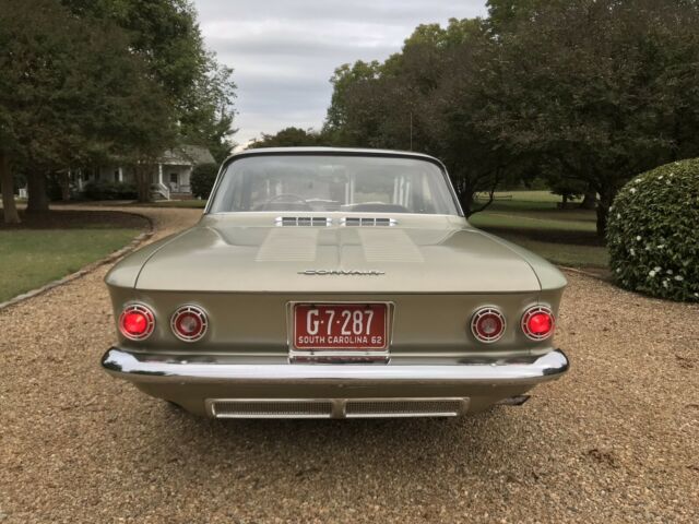 Chevrolet Corvair 1962 image number 14