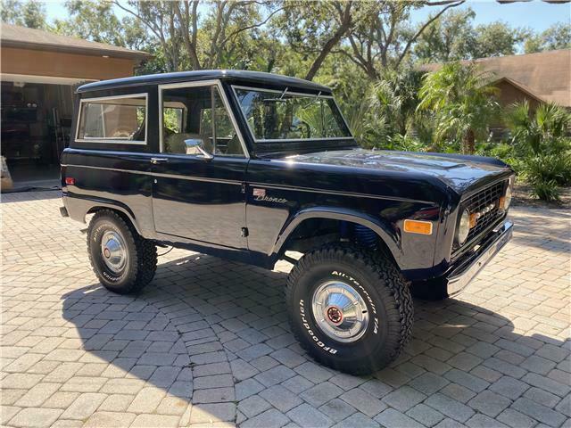 Ford Bronco 1976 image number 0