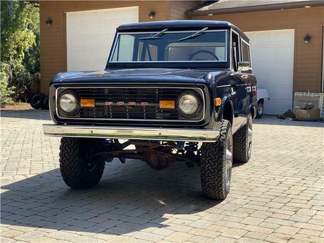 Ford Bronco 1976 image number 1