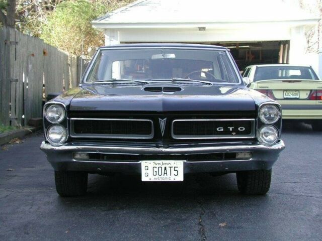 Pontiac GTO 1965 image number 2