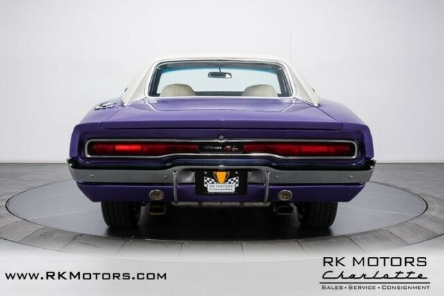 Dodge Charger 1970 image number 44