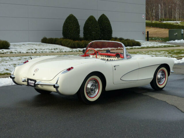 Chevrolet Corvette 1956 image number 3