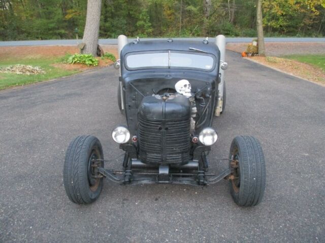 Chevrolet Rat Rod 1939 image number 2