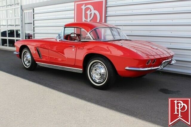 Chevrolet Corvette 1962 image number 17