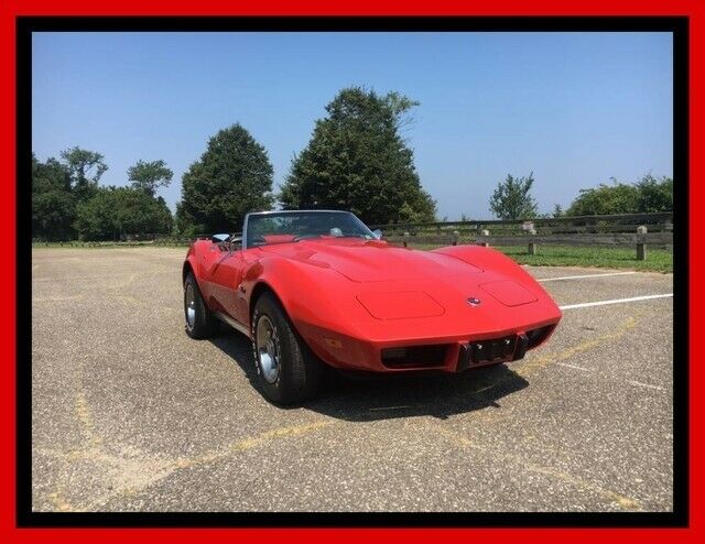 Chevrolet Corvette 1975 image number 30