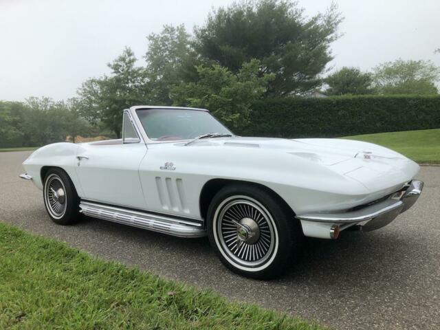 Chevrolet Corvette 1966 image number 2