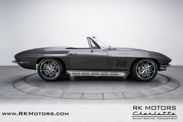 Chevrolet Corvette 1967 image number 39