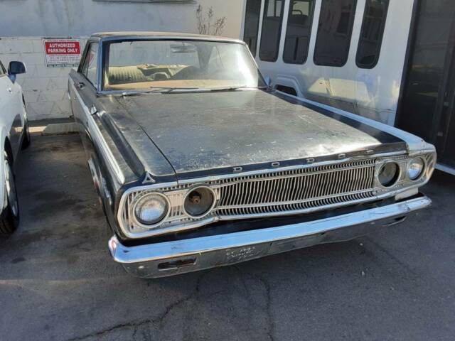 Dodge Coronet 1965 image number 2