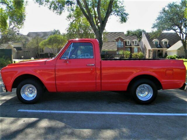 Chevrolet C-10 1969 image number 2