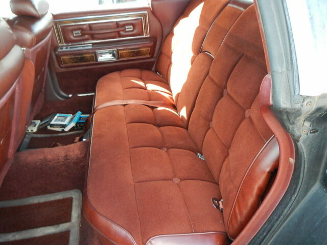 Lincoln Continental 1978 image number 11