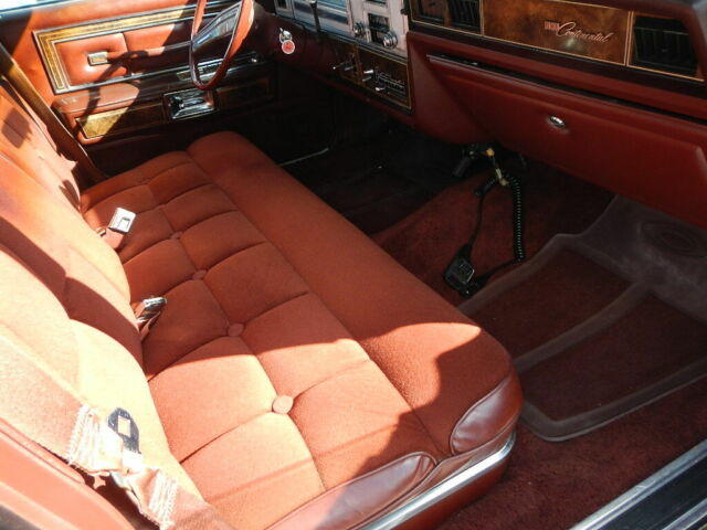 Lincoln Continental 1978 image number 21